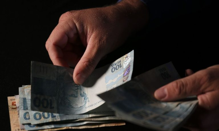 Novo Desenrola Brasil: veja se o seu banco já aderiu e como renegociar suas dívidas