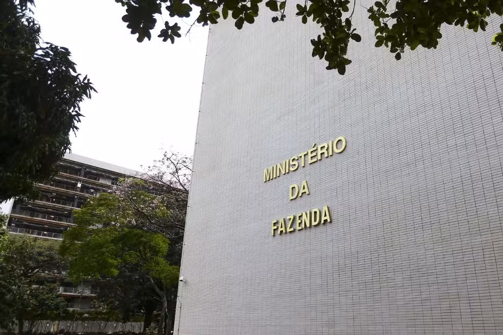 Contas do governo registraram um superávit primário de R$ 10,8 bilhões em julho