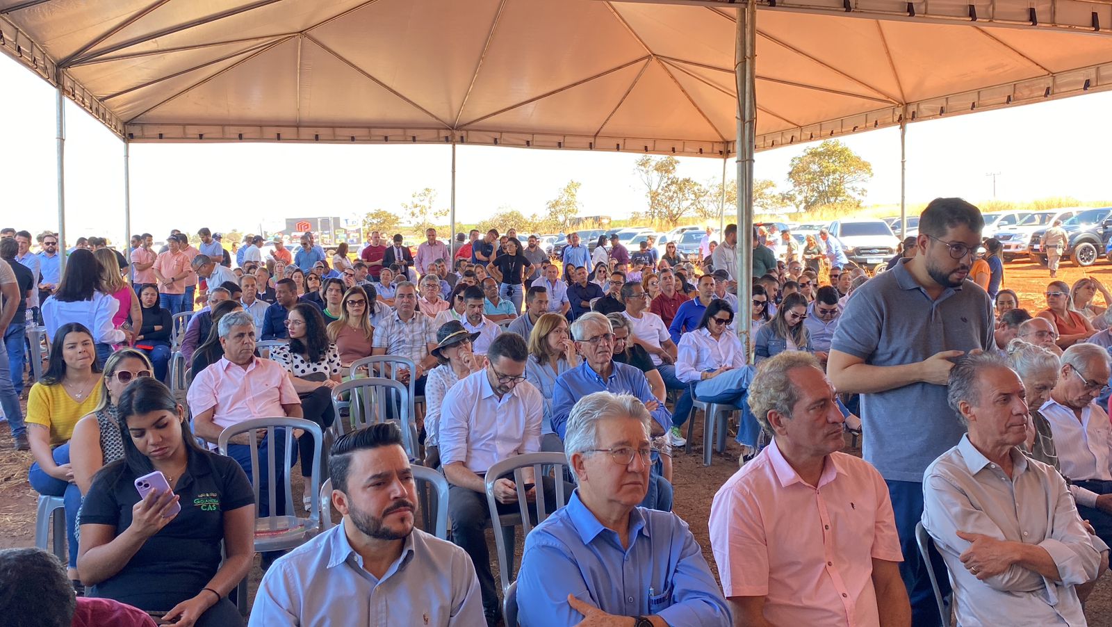 Empresariado e população em geral também prestigiaram o evento.