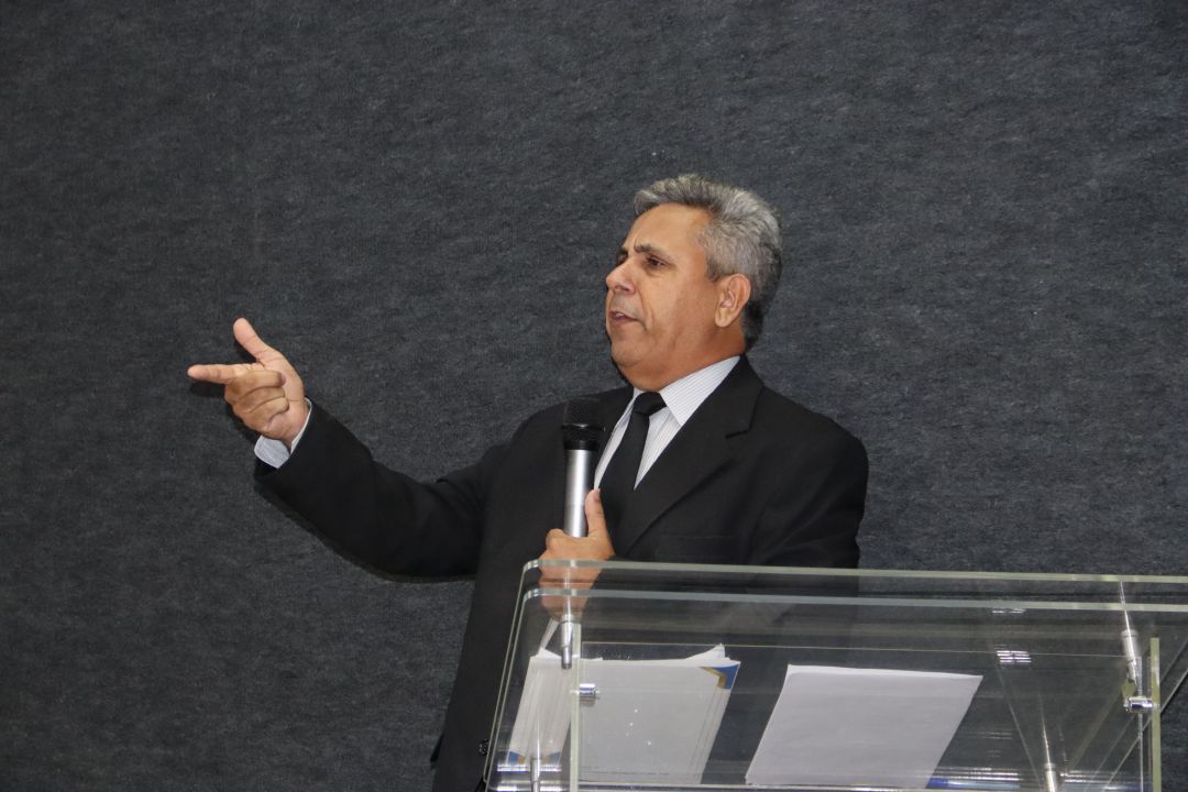 Vereador Ariosvaldo Gomes solicita recursos financeiros, através de emendas parlamentares.