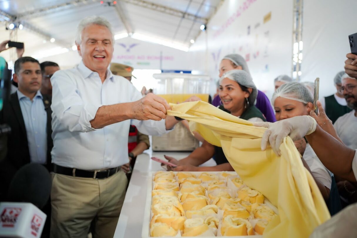 Caiado inaugura Centro de Apoio ao Romeiro