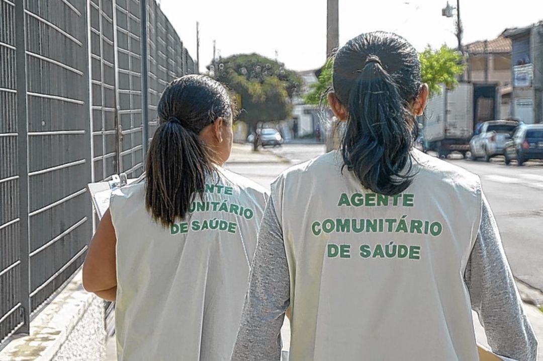 Vereadores solicitam convocação e nomeação em concurso público.