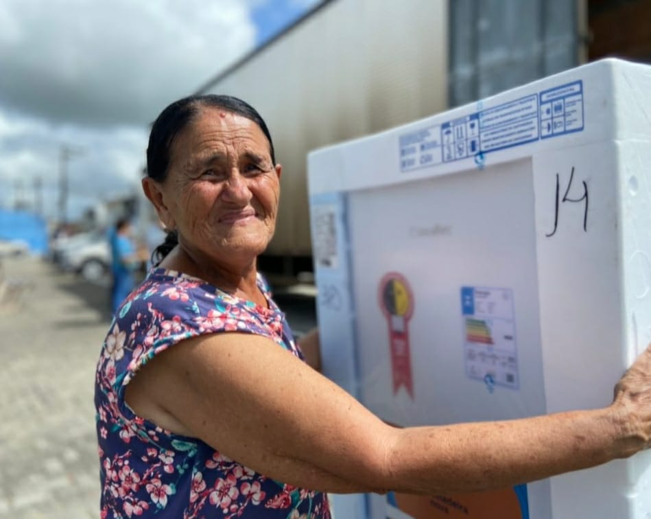 Em parceria com a Prefeitura, Equatorial faz mutirão para troca de geladeiras e lâmpadas LED em Goianésia