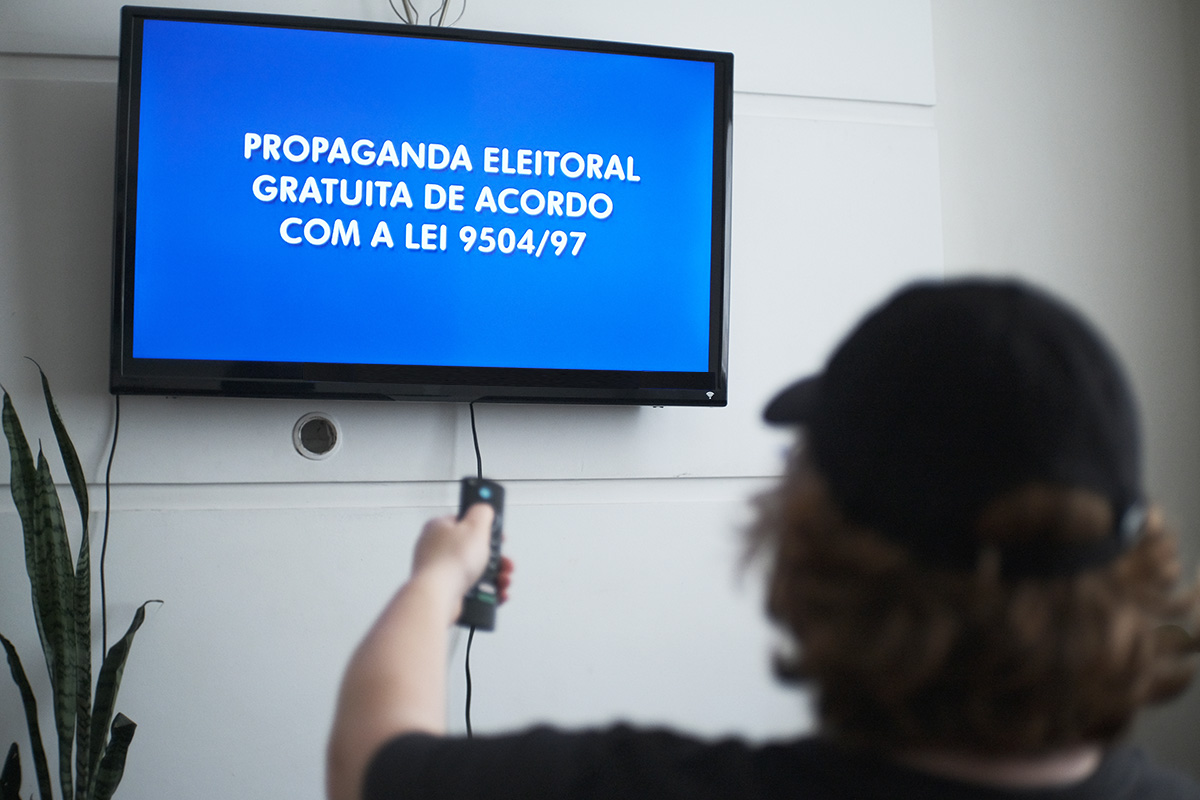 Propaganda eleitoral gratuita no rádio e TV começa amanhã (30)