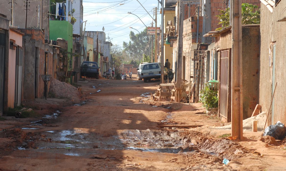 Goiás está os cinco estados mais desiguais do País