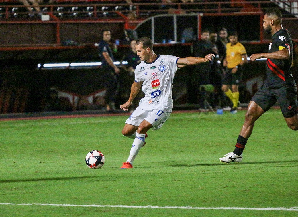 Em jogo frio, Goianésia empata com o Atlético e segue na luta contra o rebaixamento
