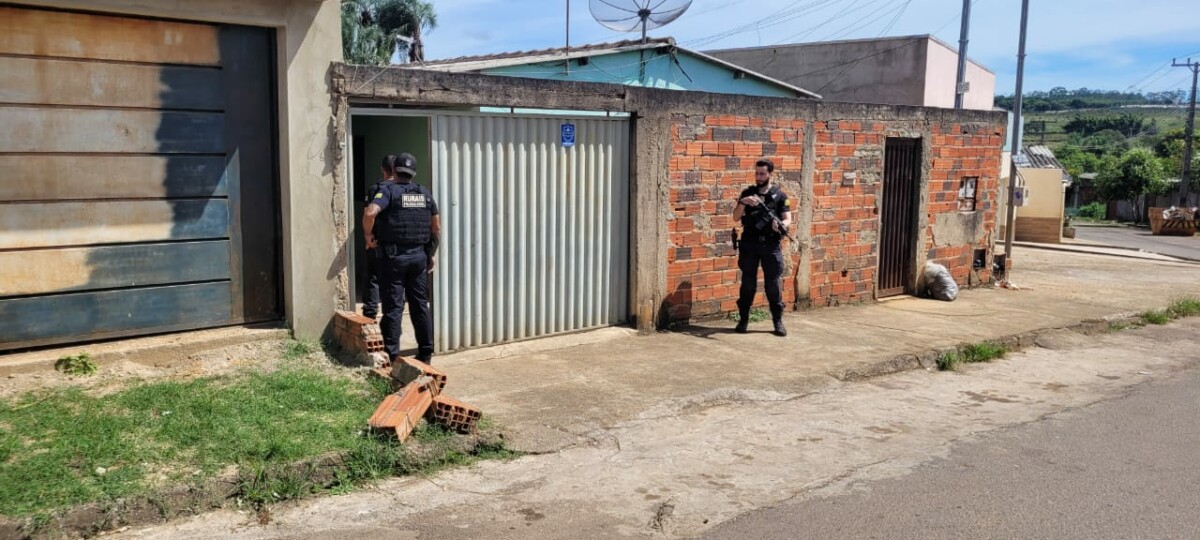 ‘Operação Terra Protegida’: PCGO prende dupla por roubo violento em propriedade rural de Goianésia
