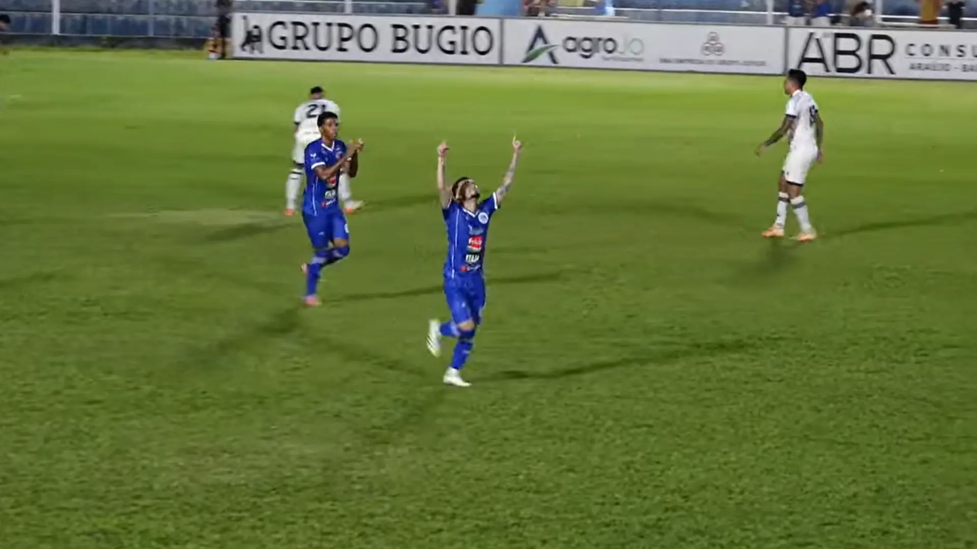 Goianésia vence o Trindade e encosta na liderança da Divisão de Acesso